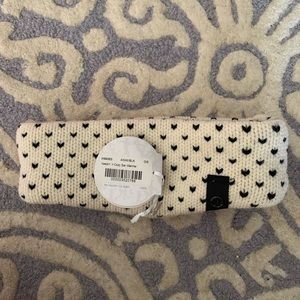 Brand new with tags Lululemon Ear Warmer